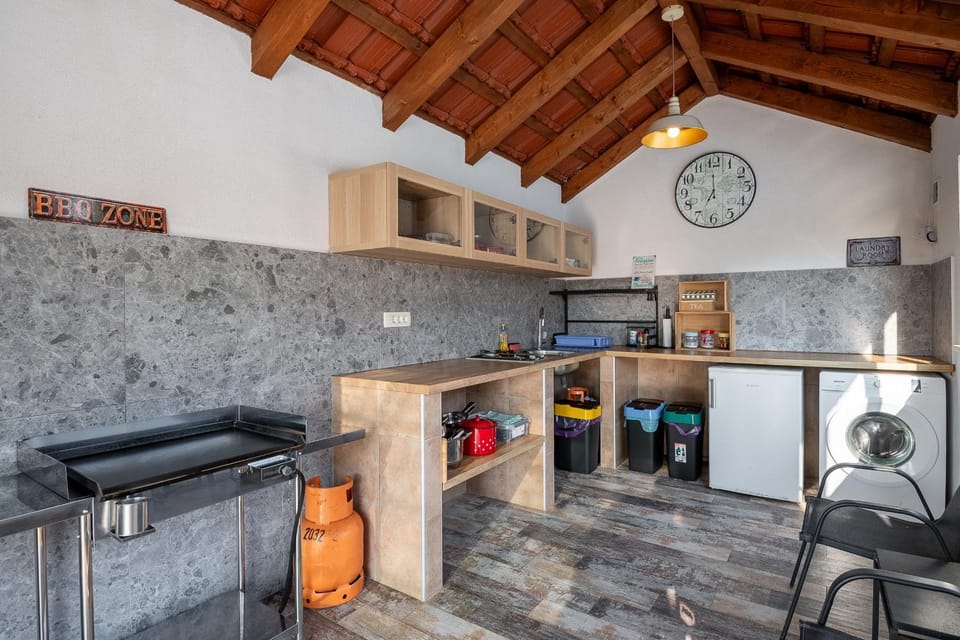 Kitchen or kitchenette, stove