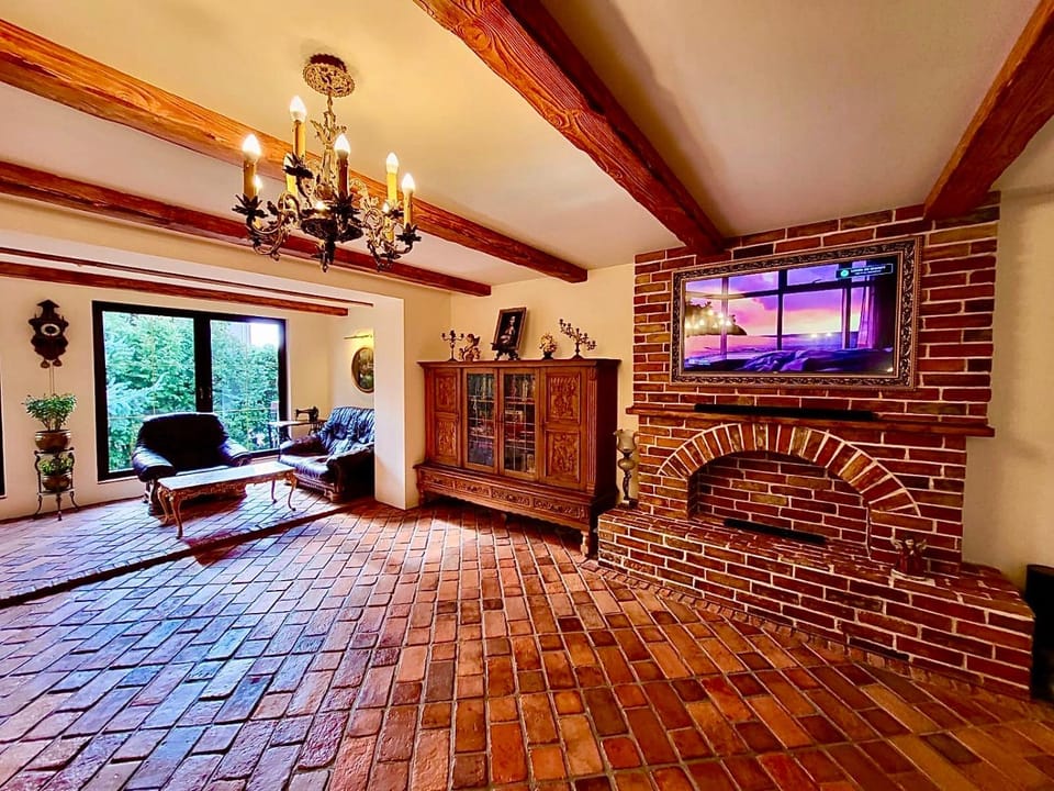 TV and multimedia, Living room