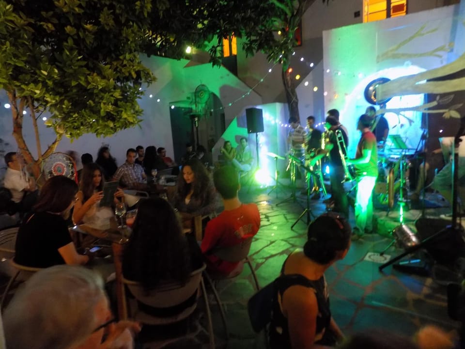 Nightclub / DJ