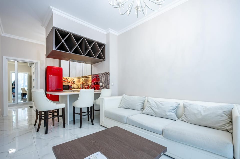 10 шагов до моря - Ten steps to the sea Apartment in Odessa