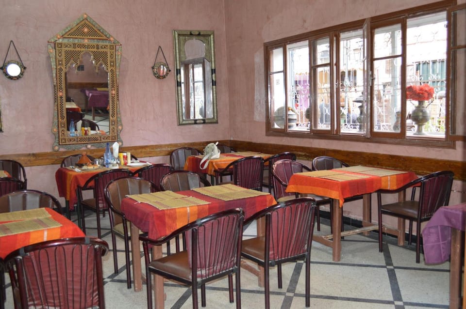 Restaurant/places to eat
