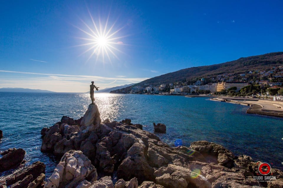 Nearby landmark, Day, Natural landscape, Beach, Mountain view, Sea view