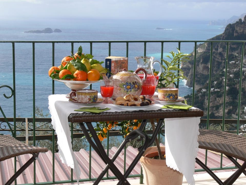 Internal: Not applicable to any particular room