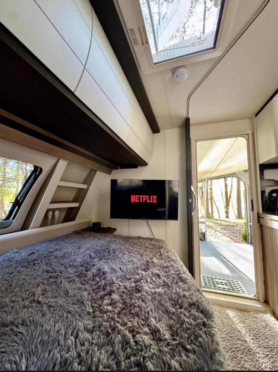 TV and multimedia, Bedroom