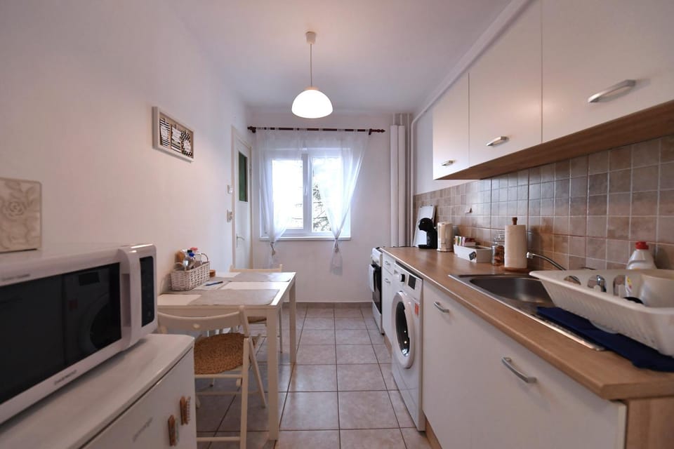 Coffee/tea facilities, Kitchen or kitchenette, Dining area, minibar, pet friendly, stove, toaster
