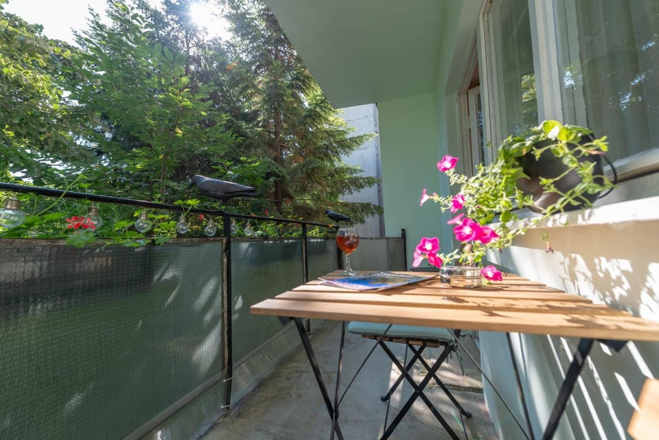 Patio, Garden, View (from property/room), Balcony/Terrace, Garden view