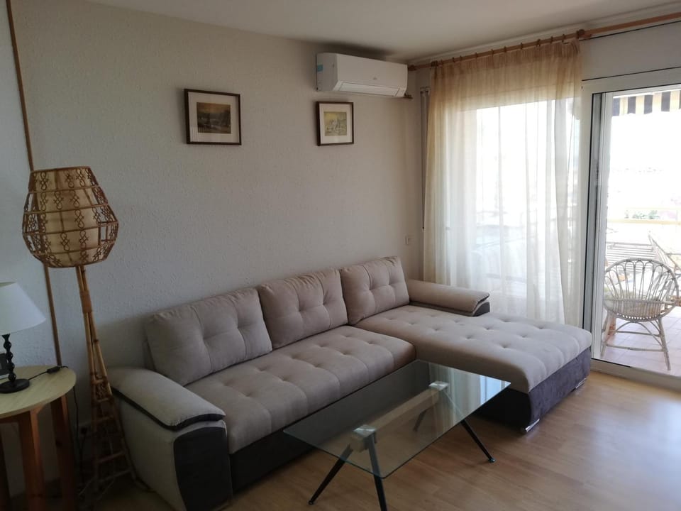 Cunit Playa Apartment in Baix Penedès