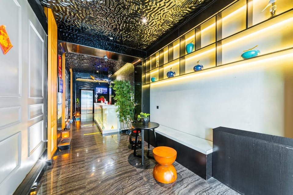 Lobby or reception, Lounge or bar