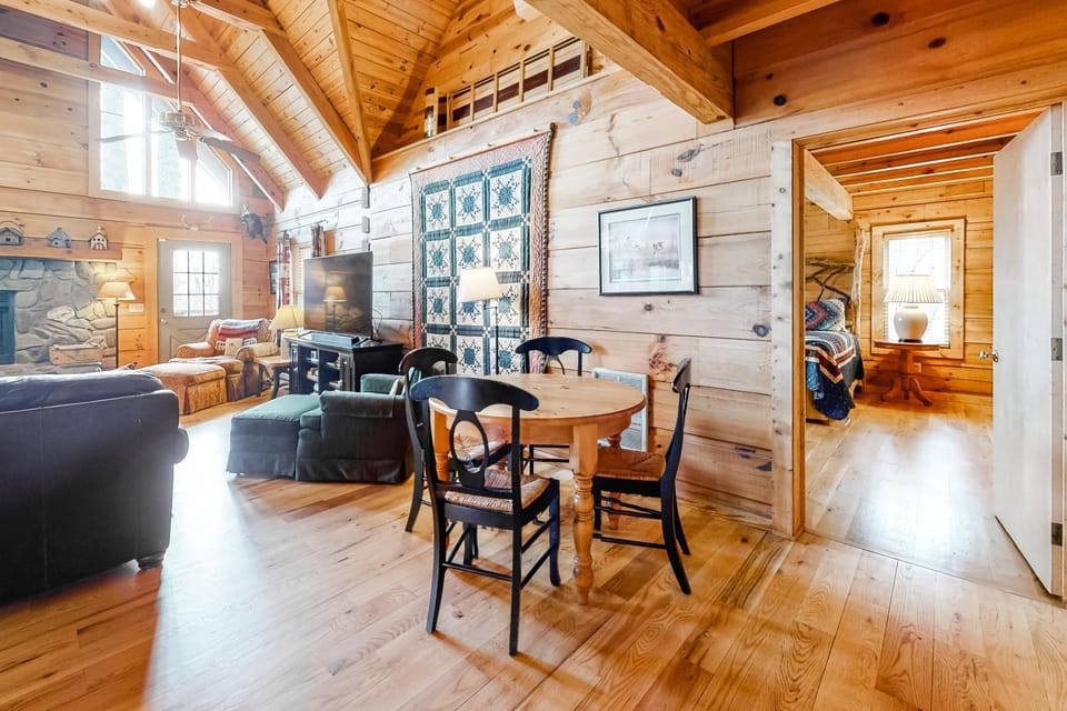 Timberidge Lodge House in Qualla