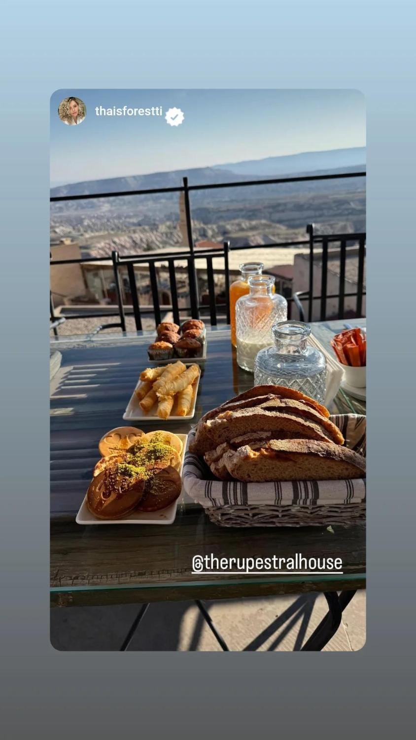 View (from property/room), Balcony/Terrace, Food and drinks, Food, Breakfast, Continental breakfast