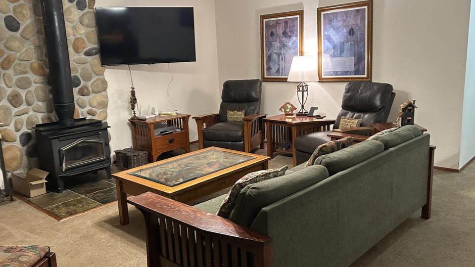 Pinecone Cabin Cabin in Washington