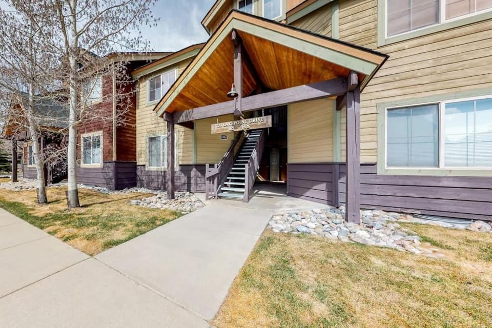 Tarn Landing B7 Apartment in Frisco