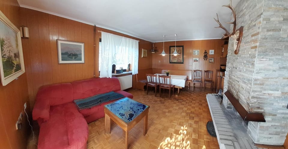 Living room, Seating area, Dining area