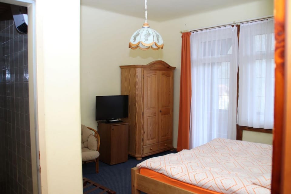 TV and multimedia, Bedroom