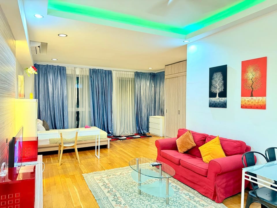 Living room, Seating area