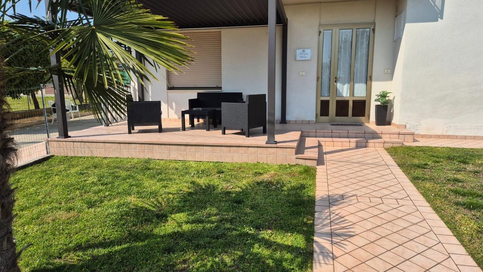 Property building, Patio, Garden, Garden view