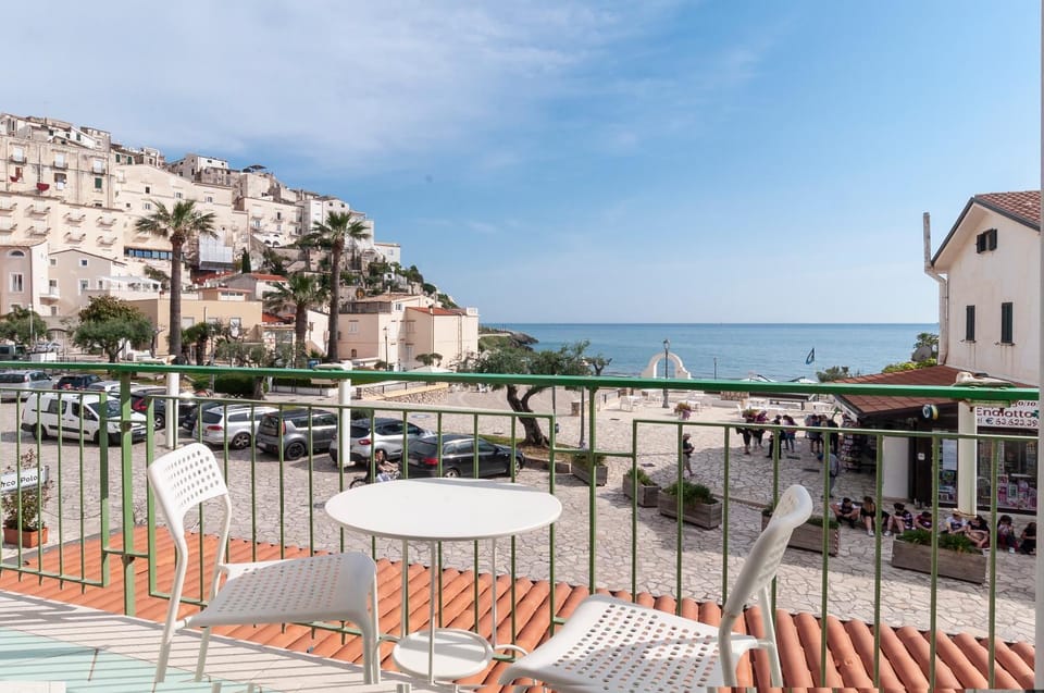 Balcony/Terrace, Balcony/Terrace