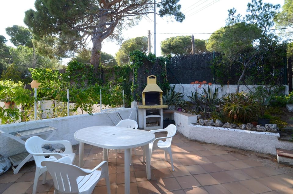 BBQ facilities, Balcony/Terrace