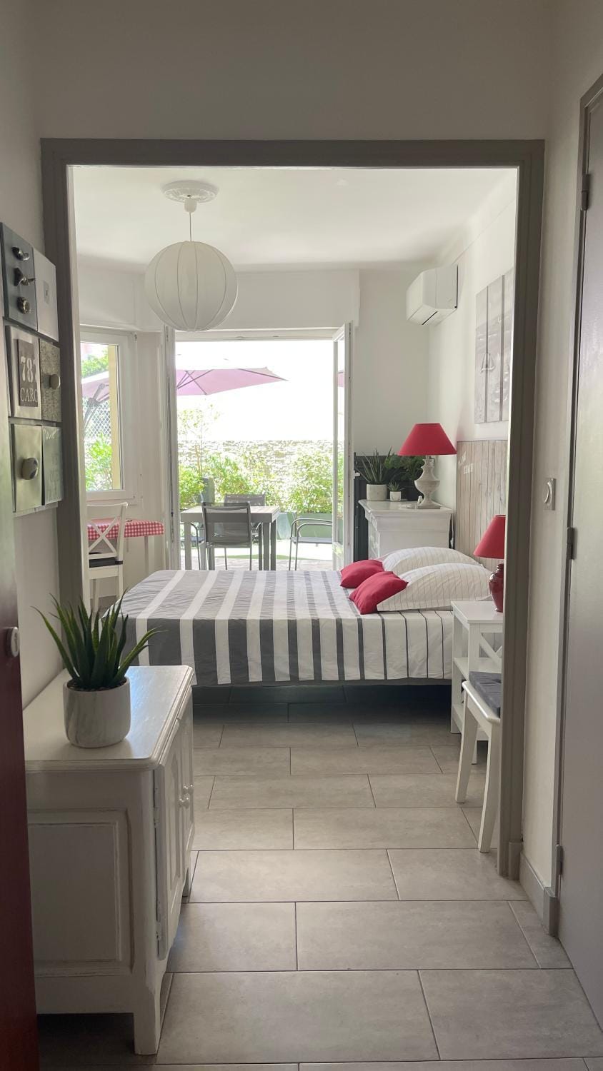 Studio Terrasse Apartment in Cannes