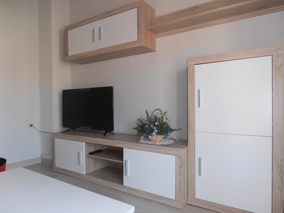 Communal lounge/ TV room, Seating area