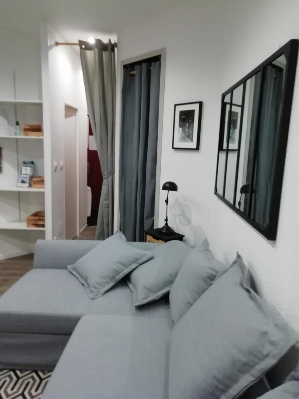Photo of the whole room