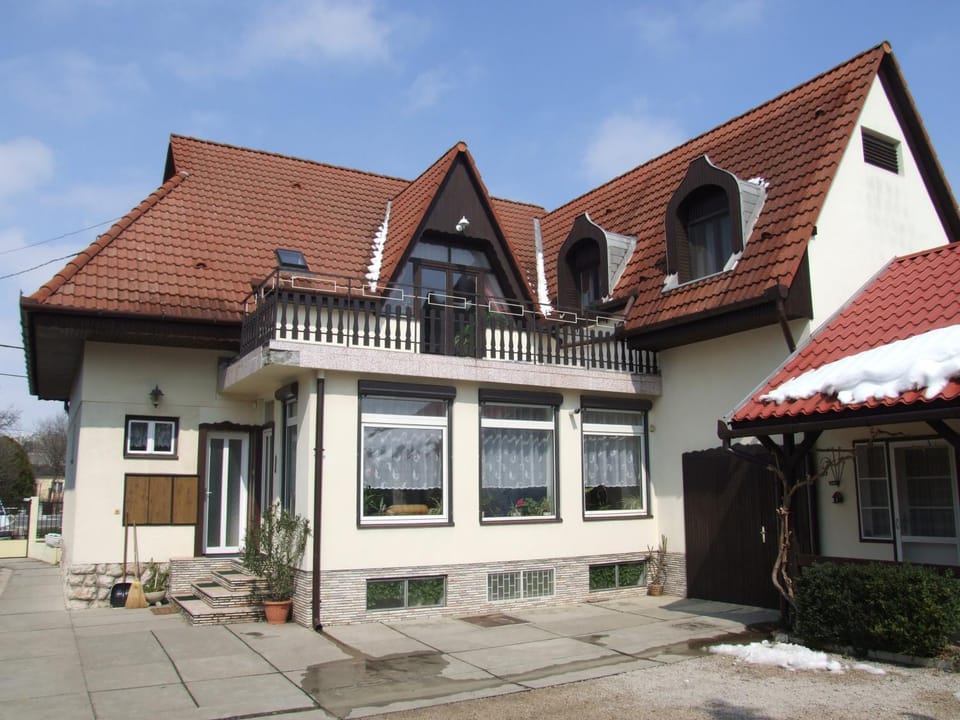 Révész Vendégház Bed and Breakfast in Hungary