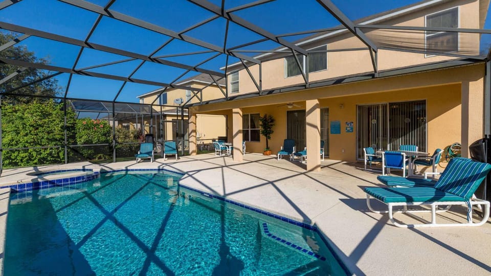 Balcony/Terrace, Swimming pool, Swimming pool
