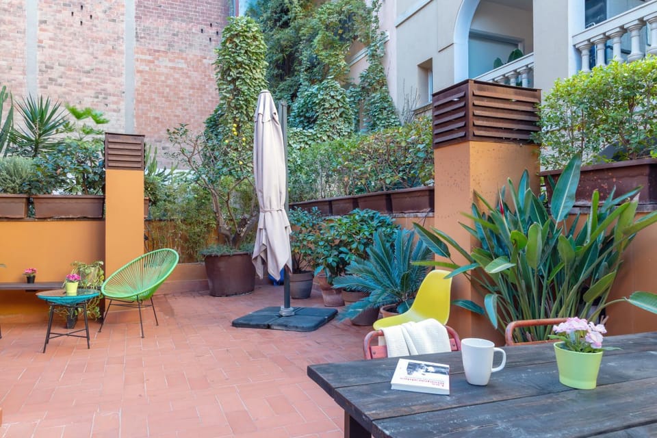 Off site, Balcony/Terrace