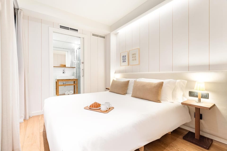 Bed, Bathroom, Bedroom