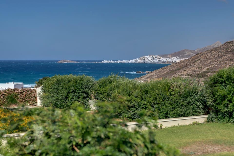 Spring, Day, Natural landscape, Garden, Mountain view, Sea view