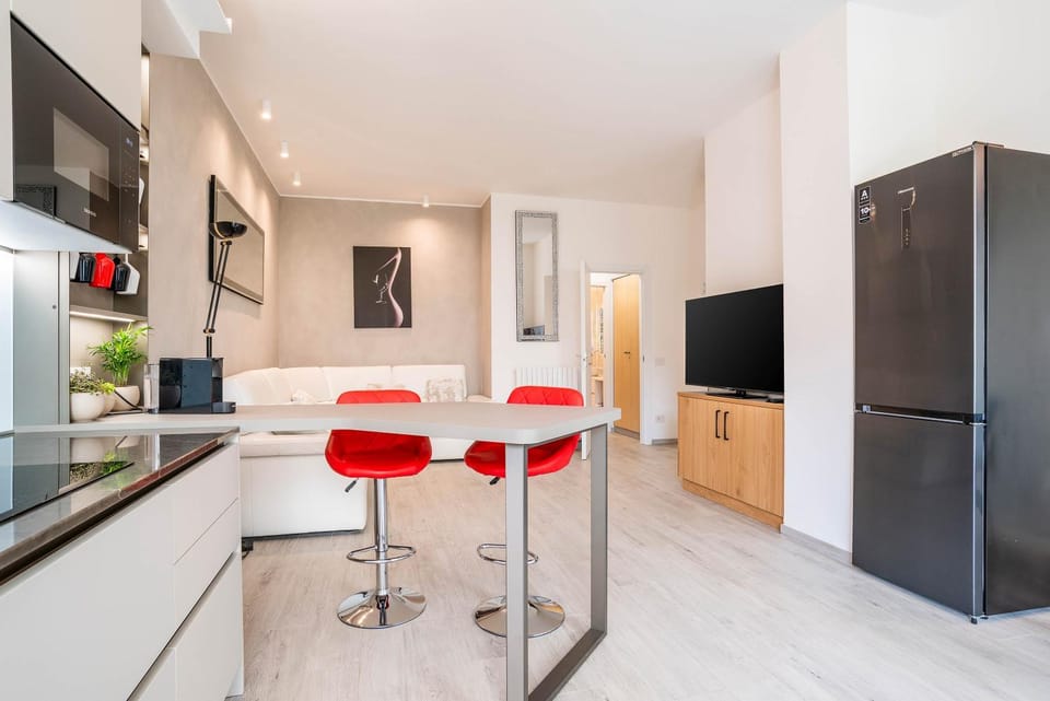 Kitchen or kitchenette, Living room