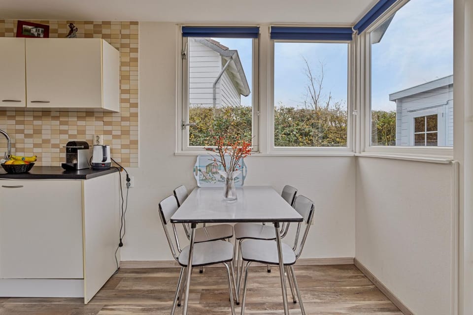 Vakantiehuisje in Ouddorp dichtbij het strand House in Ouddorp