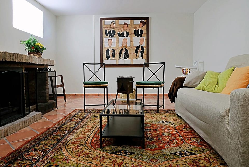 Living room, Lounge or bar, Seating area