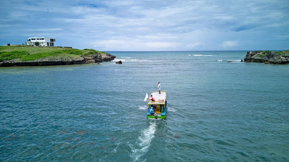 Activities, Sea view, group of guests