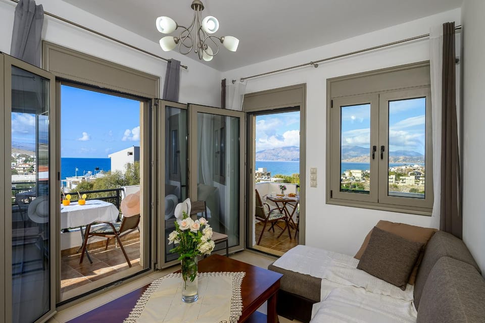 Day, Balcony/Terrace, Living room, Seating area, Sea view