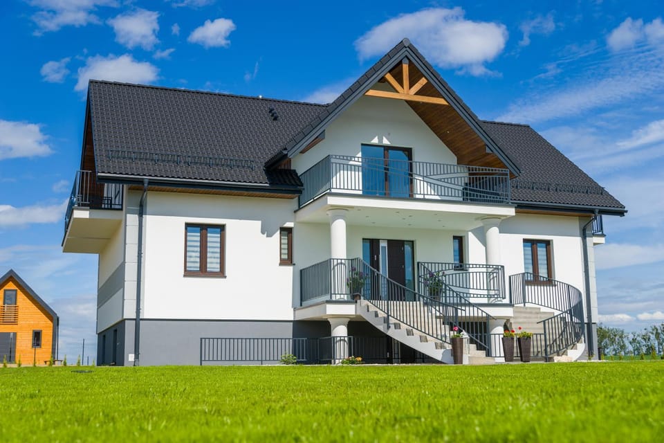 Property building, Spring, Day, Garden, Garden view