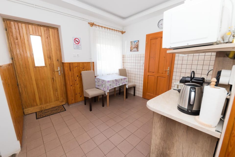 Vámos Apartman Apartment in Hungary