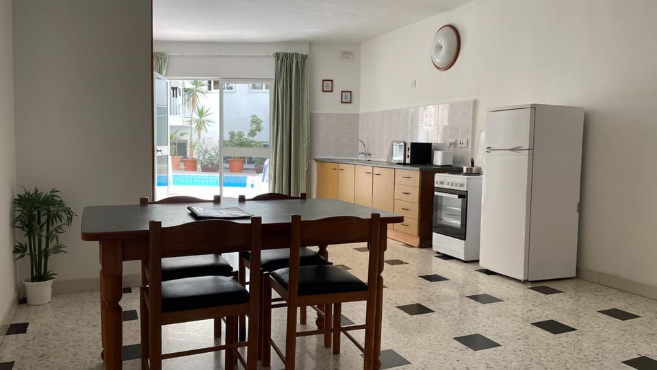 Apartment with Private Pool Apartment in Saint Paul's Bay