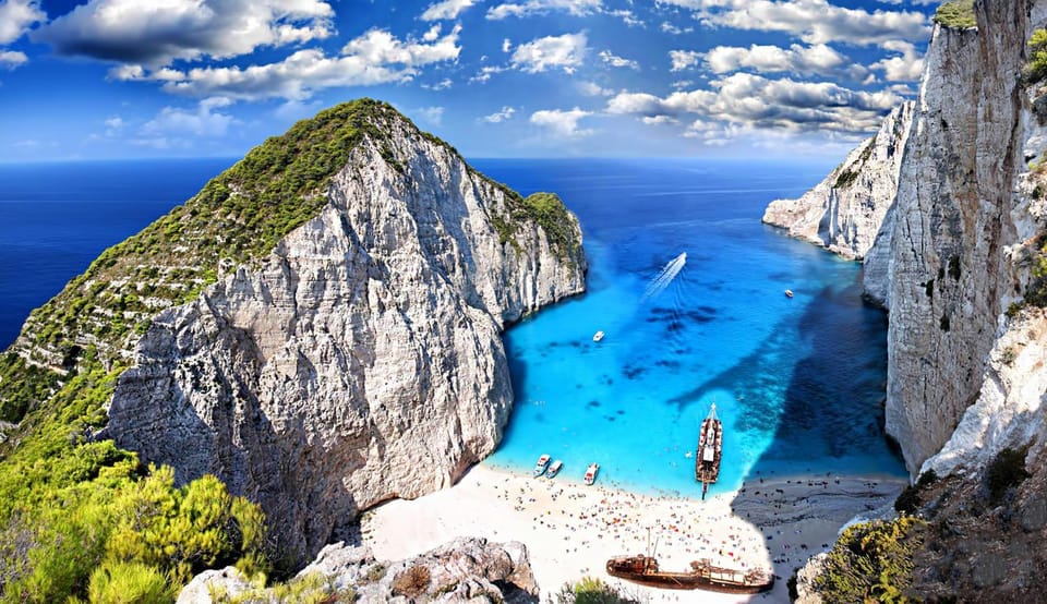 Nearby landmark, Day, Natural landscape, Beach, Mountain view, Sea view