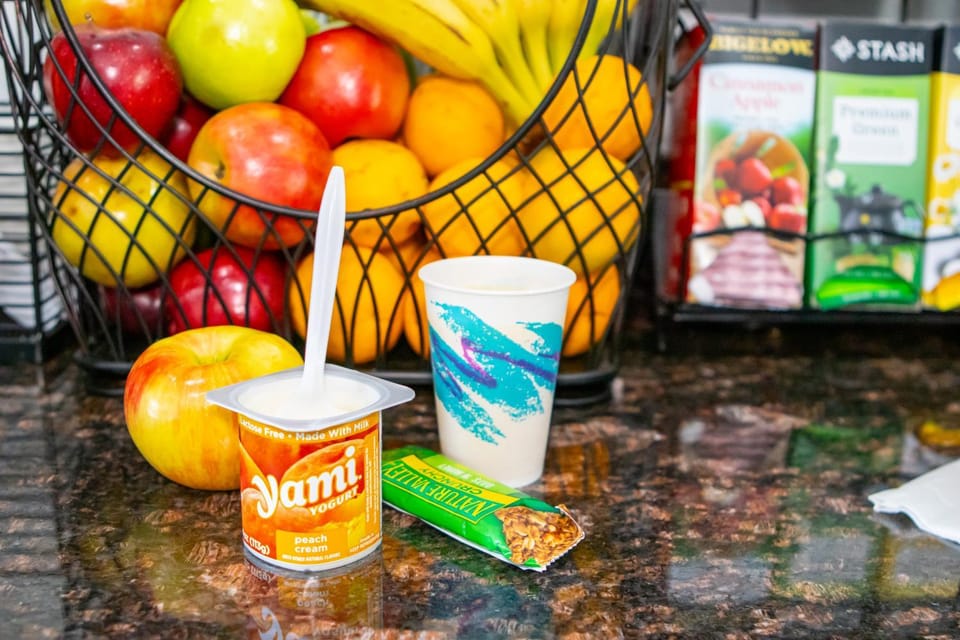 Food and drinks, Food, Drinks