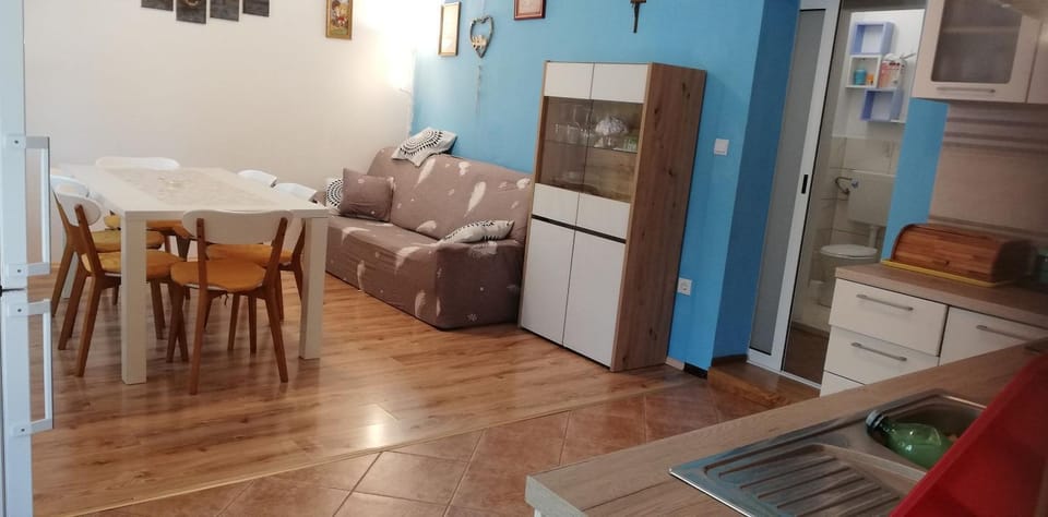 Living room, Other