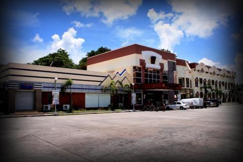 MO2 Westown Hotel - Mandalagan Hotel in Bacolod