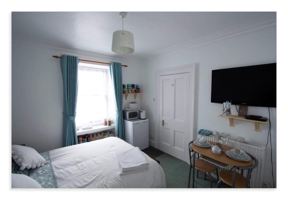 Cornmill House, With Outstanding Sea Views In Garlieston Vacation rental in Scotland