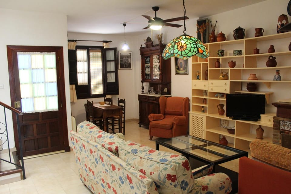 Living room, Lounge or bar, Dining area
