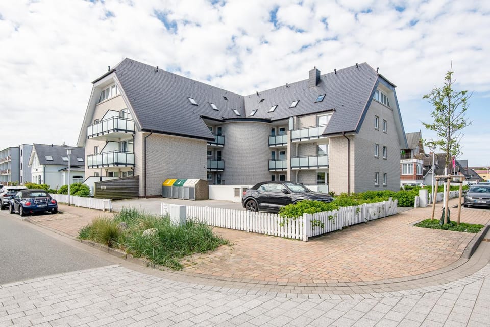 Haus Doktor Ross Strasse 25 Whg 1 Apartment in Westerland