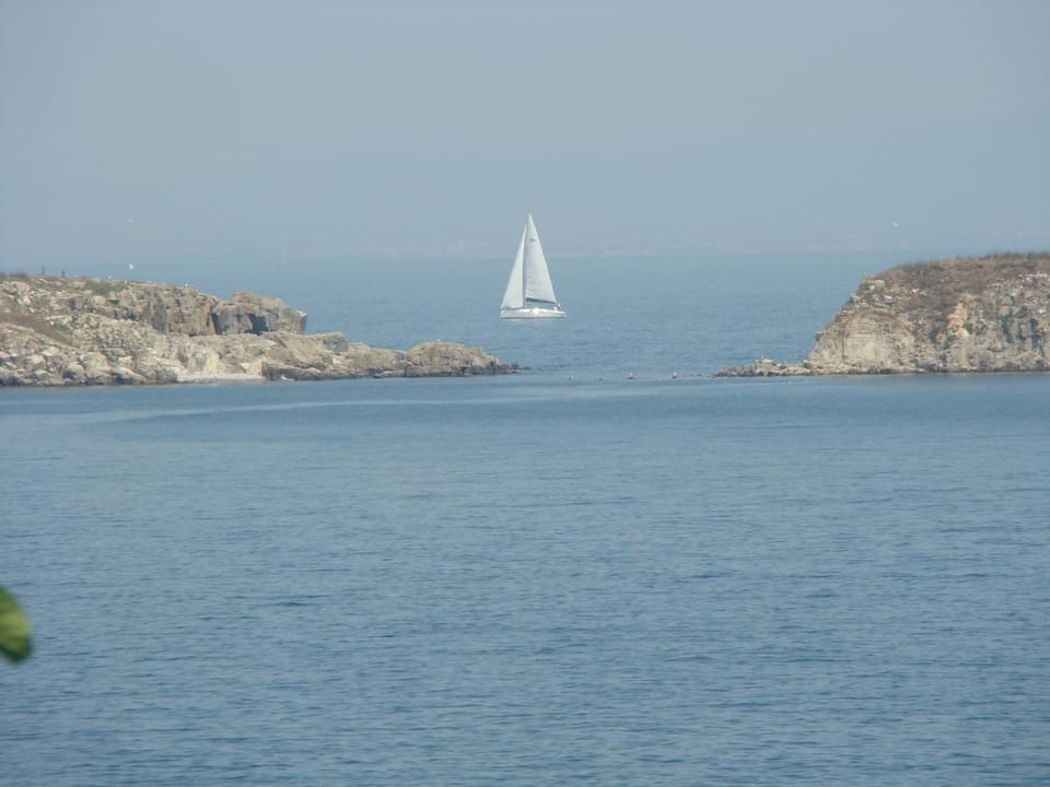 Day, Landmark view, Sea view, Area and facilities