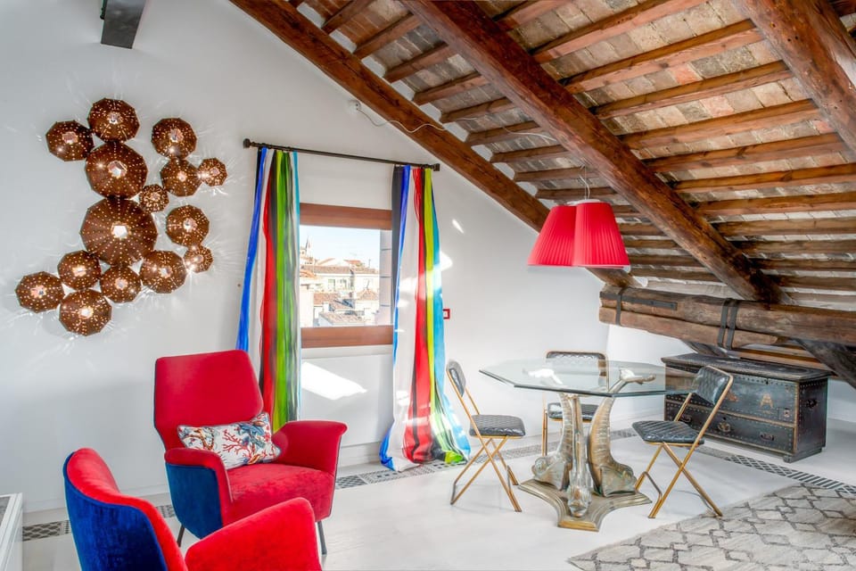 View (from property/room), Living room, Seating area, Dining area
