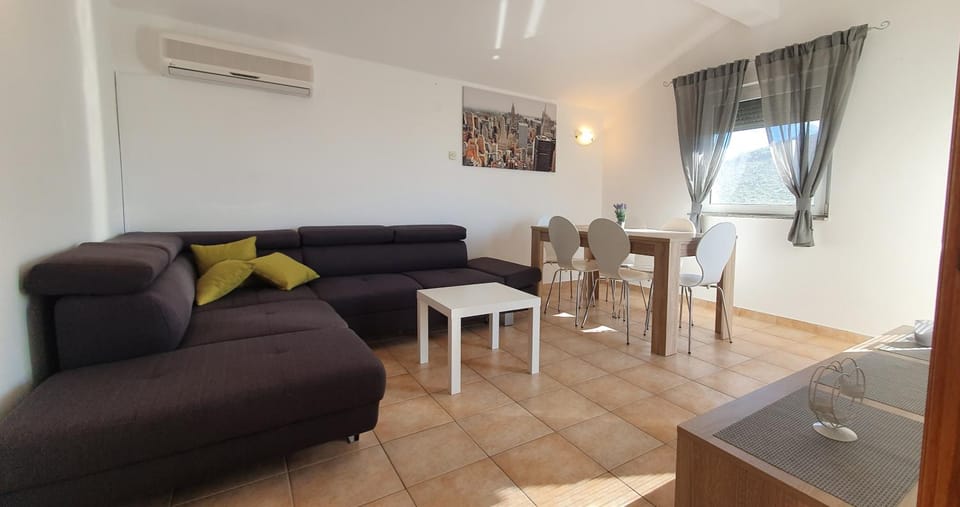 Apartments Kolak Apartment in Šibenik-Knin County, Croatia