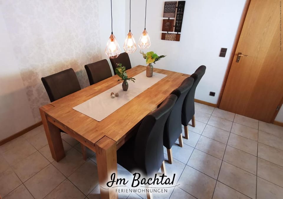 Dining area, Text overlay