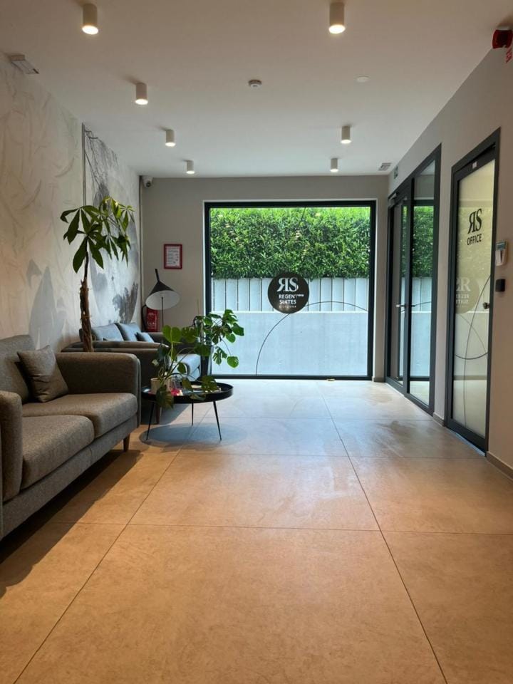 Property building, Seating area